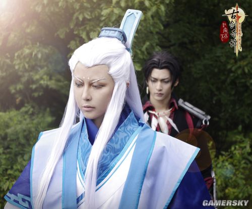 古剑奇谭COS照片首部外景图